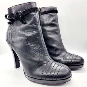 Tommy Girl Tommy Hilfiger Black Leather Round Toe Ankle Booties Women's Size 6 M